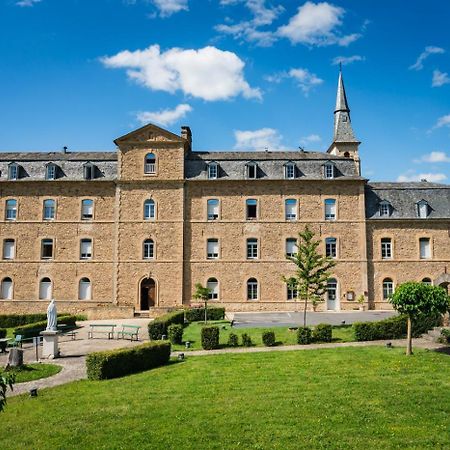 Accueil Du Couvent De Malet Hotel Saint-Côme-dʼOlt Екстериор снимка