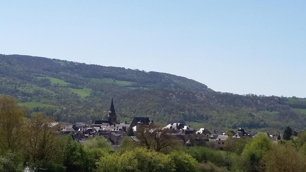 Accueil Du Couvent De Malet Hotel Saint-Côme-dʼOlt Екстериор снимка